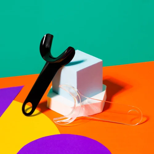 C Shape Retractors for Occlusion Black Photography